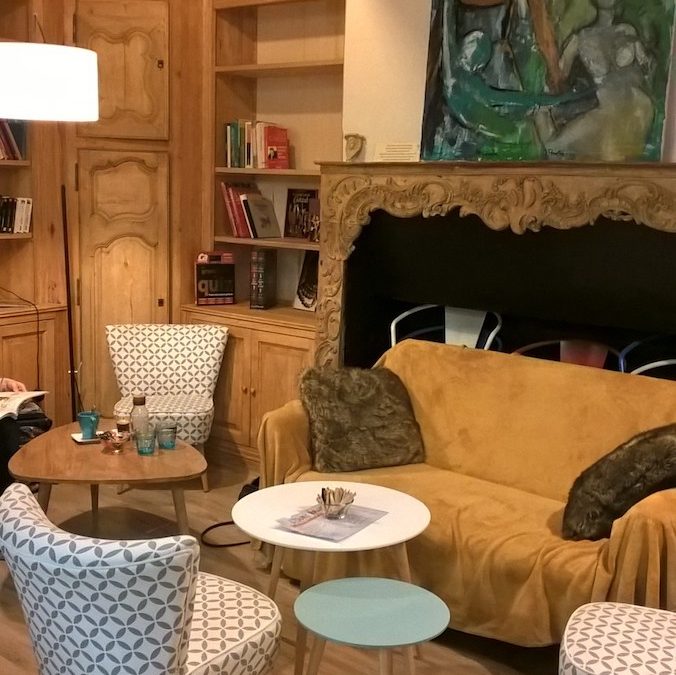 L’ours brun, café culturel à l’Isle Jourdain
