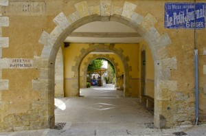 arcades - le petit journal - lavardens