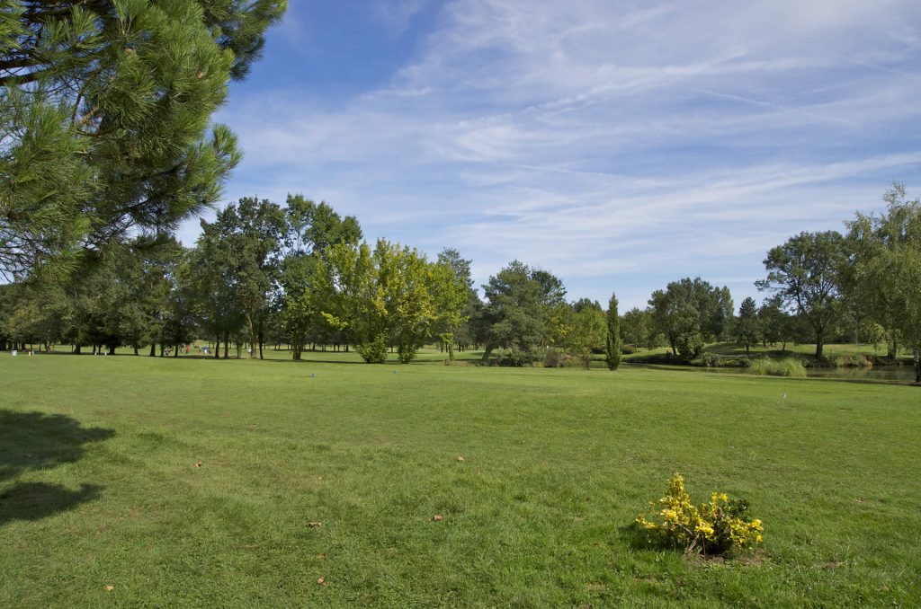 golf las martines l'isle-jourdain gers