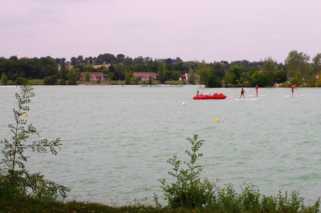 Pédalo familial et planches