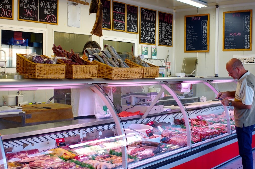 repas d'entreprise plateau de charcuterie buffet frois